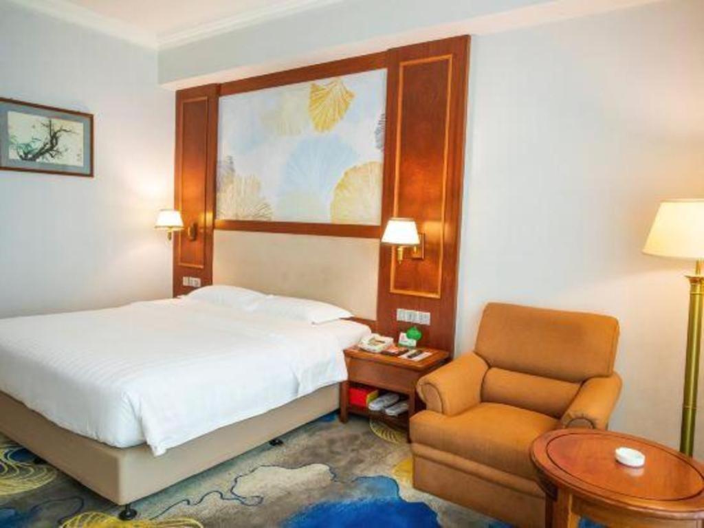 Fenggang Gladden Hotel Tiantangwei Esterno foto