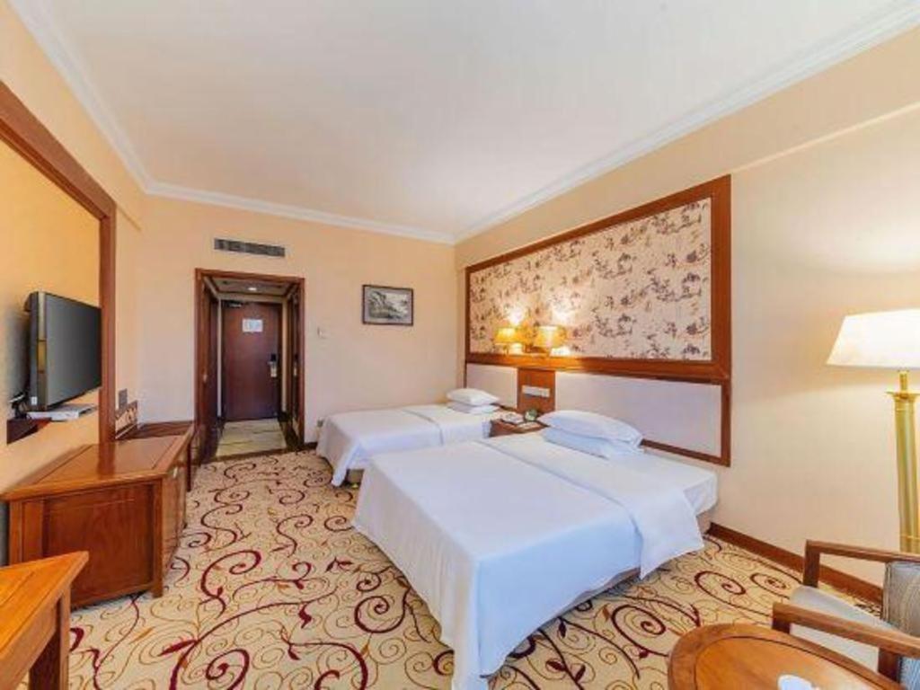 Fenggang Gladden Hotel Tiantangwei Esterno foto
